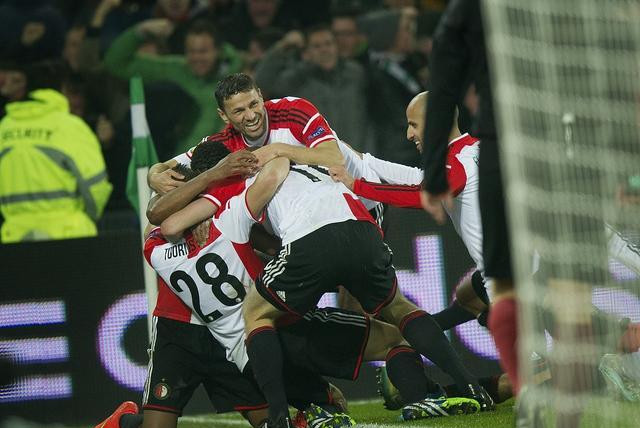 乓球赛场上 乓球赛场上